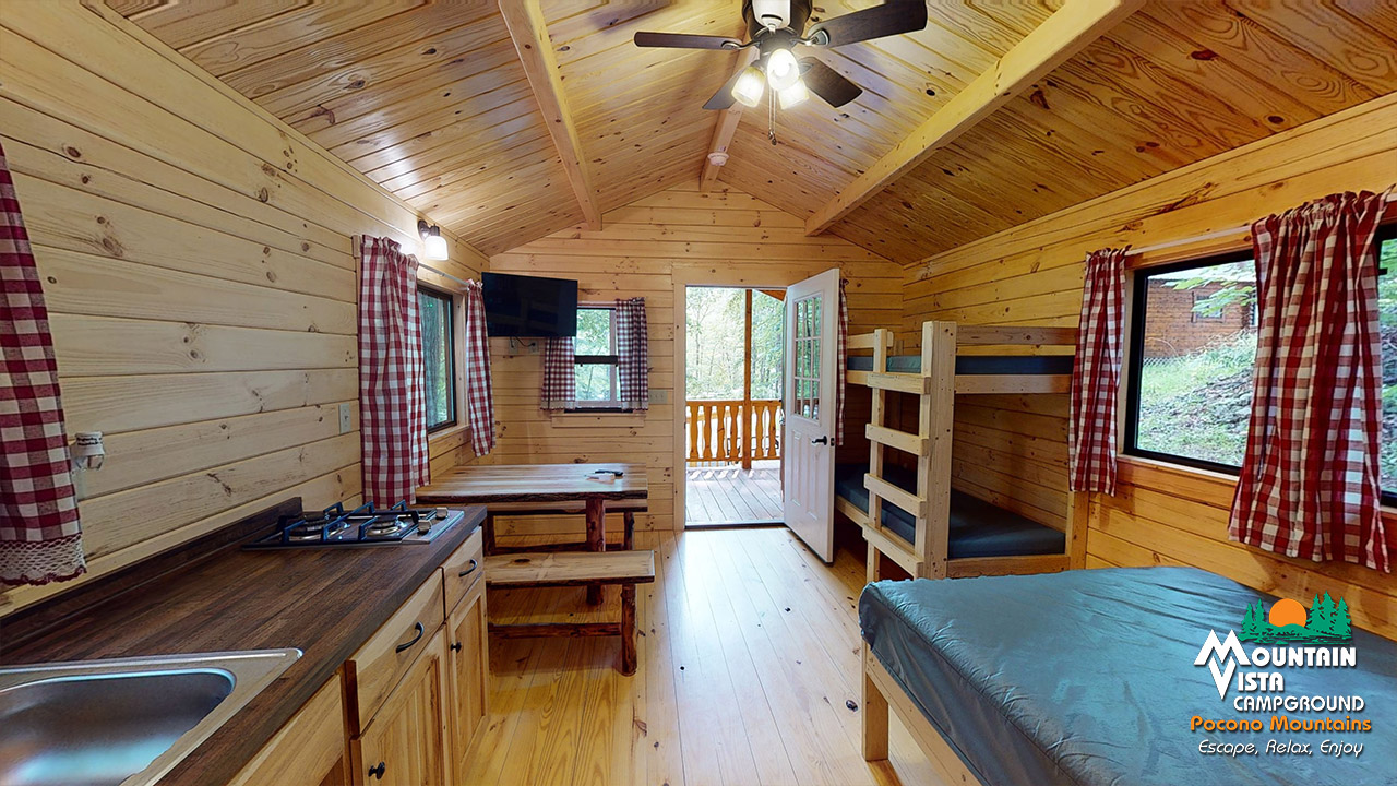 ACCESSIBLE DELUXE CABIN