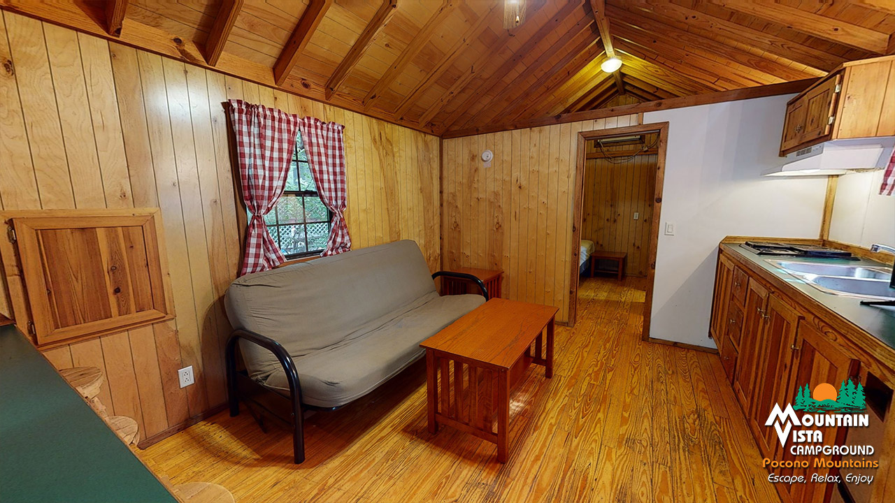 DELUXE 1-BEDROOM CABIN #1